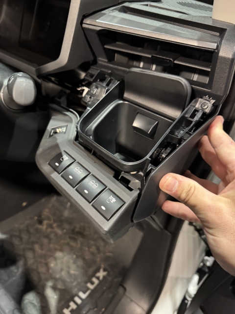 <p>Clip the side panel back into place.</p>