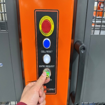 <p>Step 9: Take out the key<br></p><p><br></p>