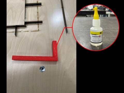 <p>Apply an appropriate amount of glue to the rubber (loctite/Stafotack or equivalent).</p>