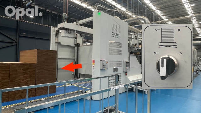 <p><strong>Empty Prefeeder Conveyor:</strong></p><p></p><p>Use control panel to reverse board from pre-feeder conveyor onto the Ascor belts.</p>