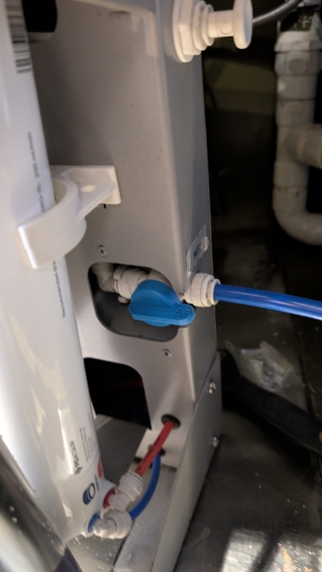 <ol><li><p>Assuming there is water connected to the system, open the ball valve and allow the cartridge to flush. <br><br>Flushing requirements can be found on the Specification Sheets for each filter however generally, the filter is flushed when there is no visible media in the water. E.G. The 4CC will make the water cloudy white, the 4CB will make the water grey. </p></li><li><p>Once the cartridge is flushed, turn the ball valve off and remove the cartridge. Replace it with the nest cartridge to be flushed. </p></li><li><p>The final cartridge to be flushed will be the 4FC-S. This can be left in it's location as this is the final location for it.</p></li></ol><p></p>