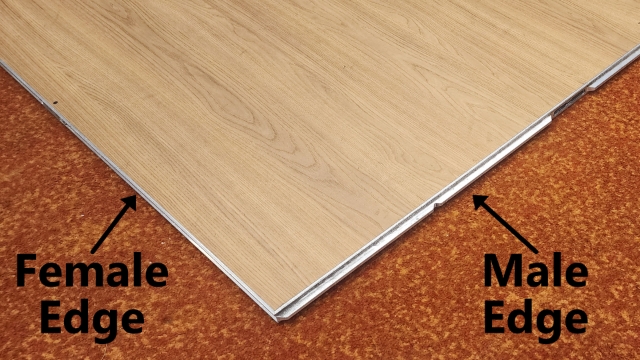 <h1>Pro Tip: Edge Types</h1><p></p><p>Each dance floor panel has both male and female edges.</p><p></p><p>Make sure every stage piece is oriented the same way.</p>