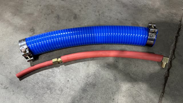 <p>Blue hose 430mm
7.9mm red hose 100mm
12.7mm red hose 300mm</p>