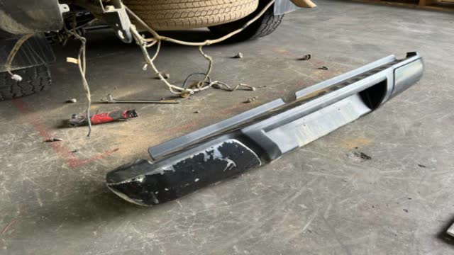 <p>Remove bumper</p>