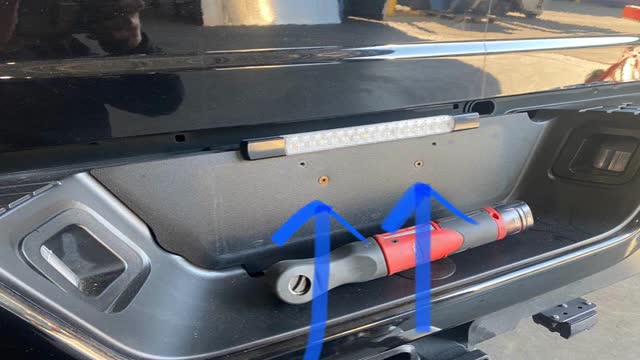 <p>Some model also have this cover plate, need to remove it m4 hex head</p>