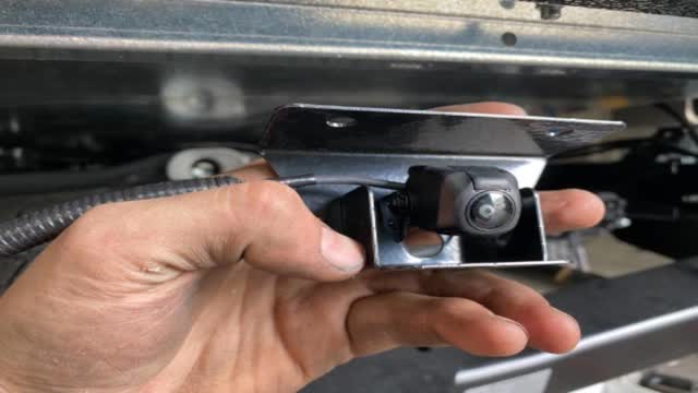 <p>Camera and bracket supplied by Toyota</p>
