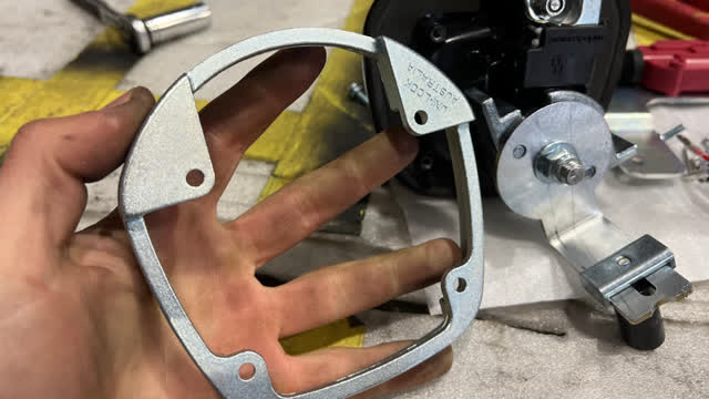 <p>The backing plate will come away</p>