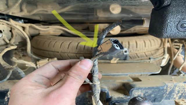 <p>This plus was for the locking mechanism on tub - it is not reused.</p>
