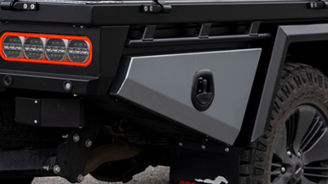 <p><strong>Toolboxes</strong></p>
<ul>
<li><a href="https://knowby.show/3628d3cd-1e21-4279-828c-56680aded3ff">How to fit Rear Toolboxes</a></li>
</ul>
