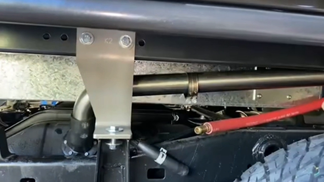 <p><strong>Fuel</strong></p>
<ul>
<li><a href="https://knowby.show/29b1238b-9333-4887-966e-efcb308e93dc">How to fit the Fuel hoses, <strong>DUAL &amp; SINGLE CAB</strong></a></li>
<li><a href="https://knowby.show/3204d4f2-17f3-42f8-b28e-da23bc0c1faa">How to fit the Fuel hoses, <strong>300mm Extended DUAL CAB</strong></a></li>
</ul>
