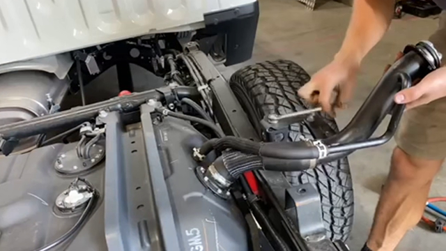 <p><strong>Prep</strong></p>
<ul>
<li><a href="https://knowby.show/06021ed3-6e80-47ef-a9d4-f785205bed39">How to Prep Cab Chassis</a></li>
</ul>
