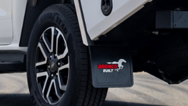 <p><strong>Mud Flaps</strong></p>
<ul>
<li><a href="https://knowby.show/dfabb4bd-f011-4542-a6d7-4cc21ddb1f16">How to fit Mud Flaps</a></li>
</ul>