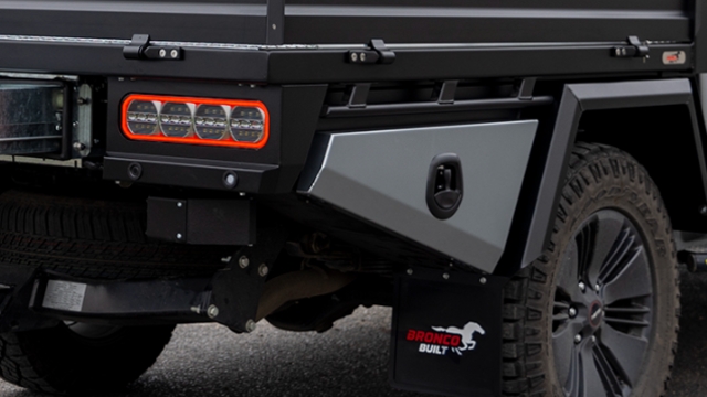 <p><strong>Toolboxes</strong></p>
<ul>
<li><a href="https://knowby.show/3628d3cd-1e21-4279-828c-56680aded3ff">How to fit rear Toolboxes</a></li>
</ul>