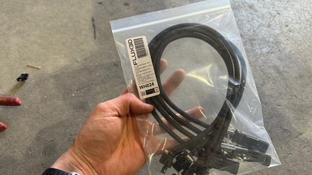 <p><strong>Reversing Sensor Extension Harness</strong></p>
<ul>
<li>Part Number: WH024</li>
</ul>
