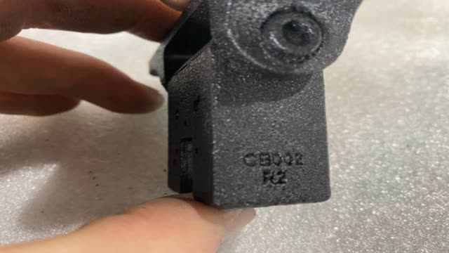 <p>Markings say "CB002"</p>
