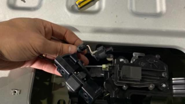 <p>Pull out and disconnect other plug</p>