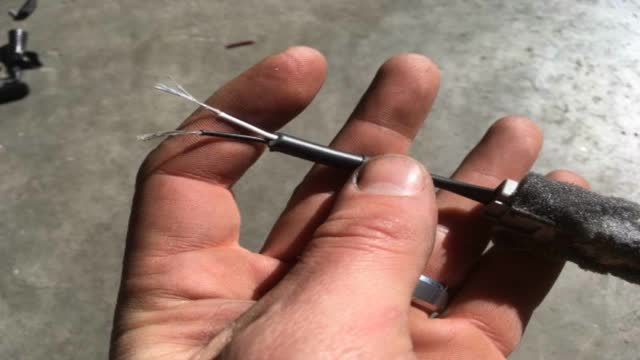 <p>Strip ends</p>