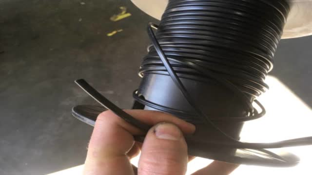 <p>Wire, approx 2m
(You need to supply this)</p>