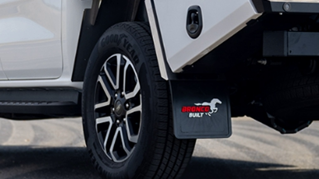 <p><strong>Mud Flaps</strong></p>
<ul>
<li><a href="https://knowby.show/dfabb4bd-f011-4542-a6d7-4cc21ddb1f16">How to fit Mud Flaps</a></li>
</ul>
