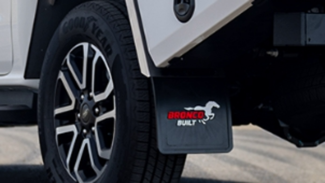 <p><strong>Mud Flaps</strong></p>
<ul>
<li><a href="https://knowby.show/dfabb4bd-f011-4542-a6d7-4cc21ddb1f16">How to fit Mud Flaps</a></li>
</ul>
