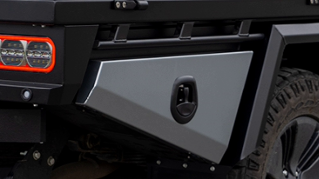 <p><strong>Toolboxes</strong></p>
<ul>
<li><a href="https://knowby.show/3628d3cd-1e21-4279-828c-56680aded3ff">How to fit Rear Toolboxes</a></li>
</ul>
