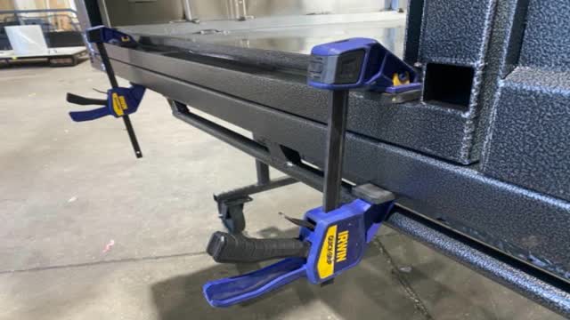 <p>Align canopy squarely and clamp tightly</p>