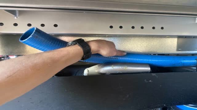 <p>Find supplied hose</p>