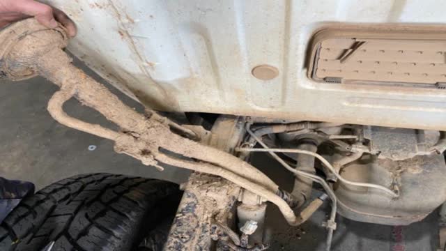 <p>Original filler looks like this, remove it</p>