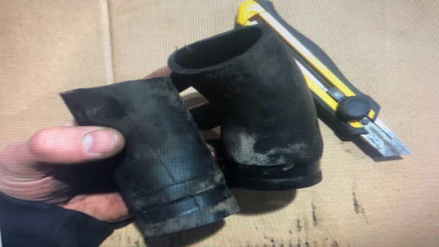 <p>Should look like this when cut.</p>
<p>We will reuse the the "elbow" section (not the straight section)</p>