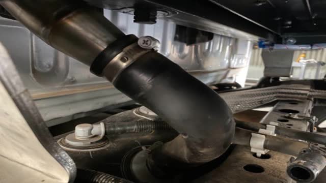 <p>Connect main hose, reusing original hose clamp</p>
<p>Use common sense!
Ensure no kinks in delivery hose
Trim hose if required to make it work</p>