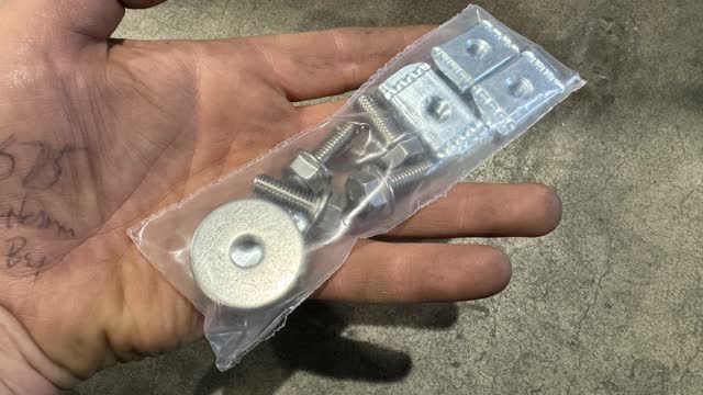 <p>Identify the supplied hardware</p>

