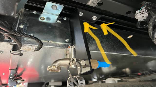 <p>Tighten using 13mm socket</p>