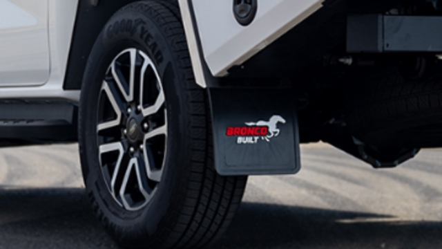 <p><strong>Mud Flaps</strong></p>
<ul>
<li><a href="https://knowby.show/dfabb4bd-f011-4542-a6d7-4cc21ddb1f16">How to fit Mud Flaps</a></li>
</ul>