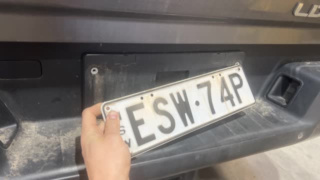 <p>Remove license plate if fitted</p>