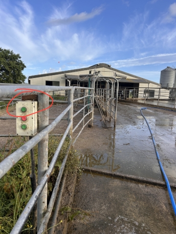 <p>Drag the hose to the neck of the narrow raceway exit</p><p>press the top green button, this will turn on the pump the refills the flood wash tank, it is on a 15 minute timer no need to remember to turn it off </p>