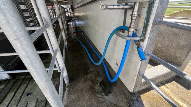 <p>Leave all hoses straight and against the wall where possible.</p>