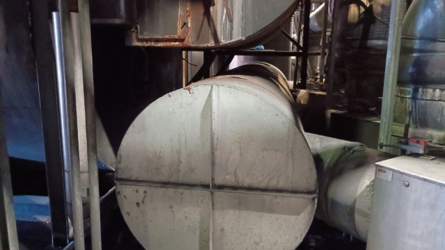 <p>Complete this task with the CO2 manifold removed.</p>