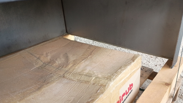 <p>Once the transfer is in place, fully weld the transfer to the boiler.</p>