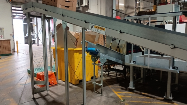 <p>Remove the incline delivery conveyor, waste conveyor and inspection platform from the Aweta machine to create required space.</p>