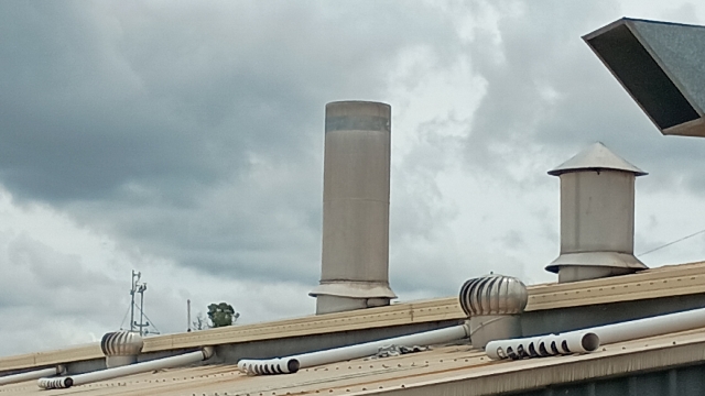 <p>Connect to the top of boiler 11 vertical stack with the crane service and hold firm.</p>