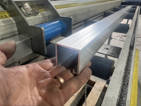 <p>Cut the extrusion. 1400mm. Qty 2 per toolbox. <strong>320-002-08</strong></p>