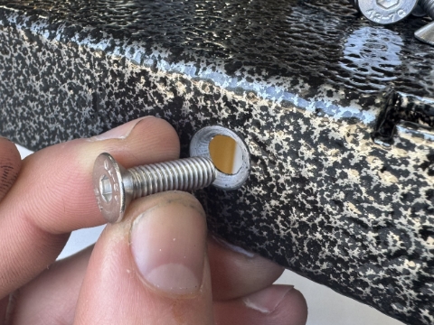 <p>Depth to suit M6 countersunk bolt</p>