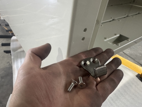 <p>Install a sideboard catch to back of box. </p><p>M6 Countersunk fasteners</p>