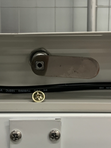 <h2><br></h2><ol><li>Remove the screw holding the cam to the main body. (<strong>Keep the removed cam to reuse on your new lock</strong><strong>.</strong>)</li><li>Using <span style="background-color: unset; font-family: Roboto, "Segoe UI", GeezaPro, "DejaVu Serif", "sans-serif", -apple-system, BlinkMacSystemFont; font-size: 20px; text-align: inherit;">long-nose pliers or shifter, remove the cylinder nut & main body from the panel.</span></li></ol>