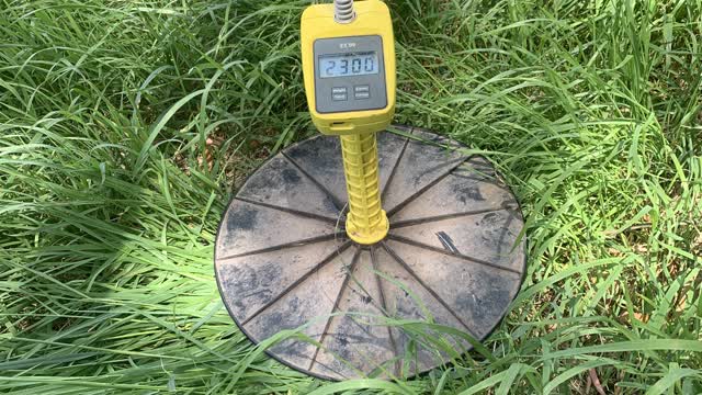 <p>The monitor uses a formula to calculate kgdm/ha based on where the plate sits ( height wise ) compared to the ground.</p>