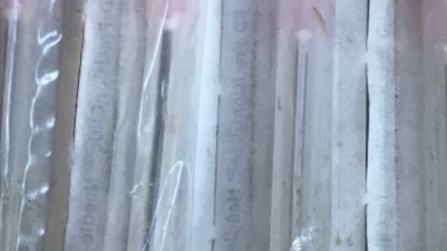 <p>Always use 18g by 1.5 inch needles on the end of the slap shot.</p>