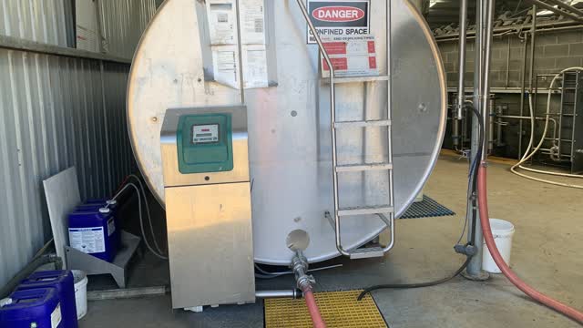 <p>And it finally ends up in the <strong>vat</strong> to cull further and wait for the <strong>milk tanker</strong> to pick it up.</p>