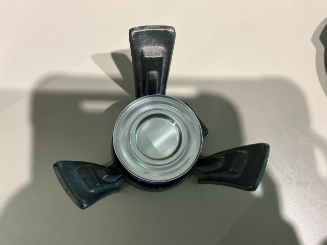 <p><span style="font-size: 16px; line-height: 1.4;">Inspection of Oz gel unit</span></p><ul><li><p><span style="font-size: 16px; line-height: 1.4;">Visually inspect container is intact and not damaged</span></p></li><li><p><span style="font-size: 16px; line-height: 1.4;">Use the handle of a spoon to open lid</span></p></li><li><p><span style="font-size: 16px; line-height: 1.4;">Place dirty spoon in cutlery bin</span></p><p></p></li></ul><p></p>