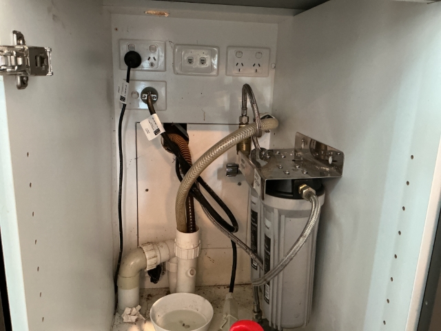 <p><span style="font-size: 16px; line-height: 1.4;">Hazards/ Risks</span></p><ul><li><p><span style="font-size: 16px; line-height: 1.4;">Slips, trips, electrocution, hot water and steam burns</span></p></li></ul><p></p>