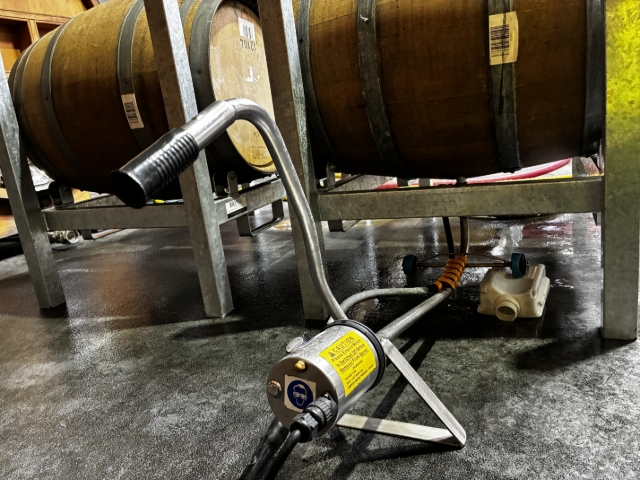 <p><strong>Set-up Barrel Washer</strong></p><ol><li><p><span style="font-size: 22px; line-height: 1.4;">Set up barrel washer under barrel in the bung hole, and open water valve on washer</span></p></li><li><p><span style="font-size: 22px; line-height: 1.4;">Place the plastic barrel washer chock under the barrel washer wheels to lift</span></p></li></ol><p></p><p></p>
